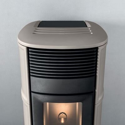 Pelletofen wassergeführt MCZ SUITE Hydromatic 18 R M2 (Anschluss hinten) - Maestro+ - 18 kW